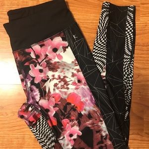 Floral workout leggings